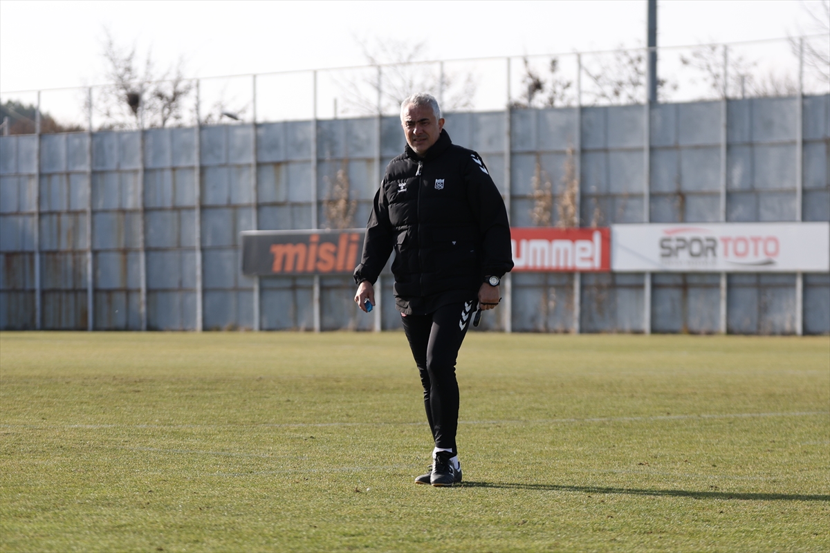 SİVAS (AA) – Trendyol 1. Lig'in 16. haftasında deplasmanda İstanbulspor