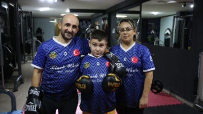 - Kastamonu'da oğulları Alptuğ Ali'nin tedavisinde sporun etkili olacağını düşünen