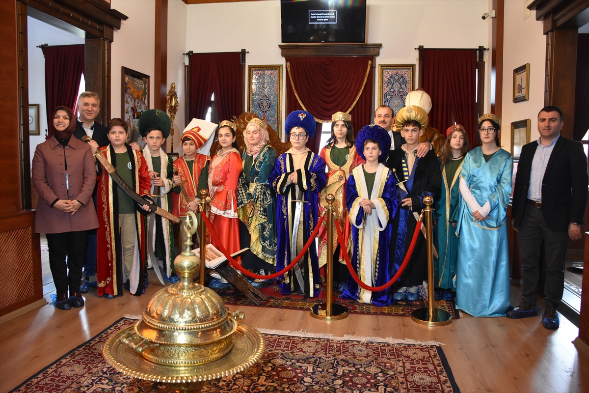 - Trabzon'da 2016'da başlatılan proje kapsamında Ortahisar ilçesindeki kültür evine