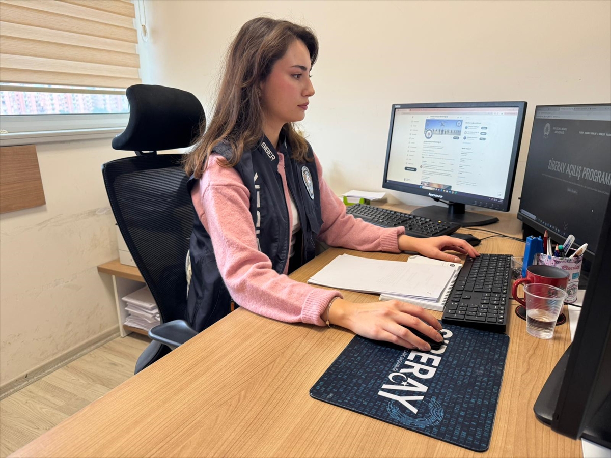 - Antalya'da siber suçlarla mücadele kapsamında bu yıl 1900 şüpheli