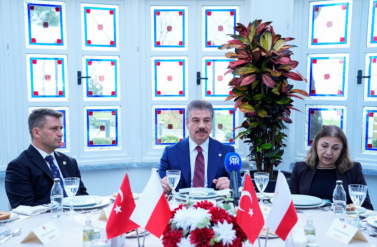 İSTANBUL (AA) – Polonya'daki adalet sistemi, infaz yasaları, geçici tutuklama