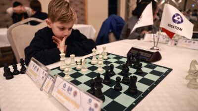 - FIDE ustası (FM) Ahmet Olçum'un altın madalya kazandığı açık