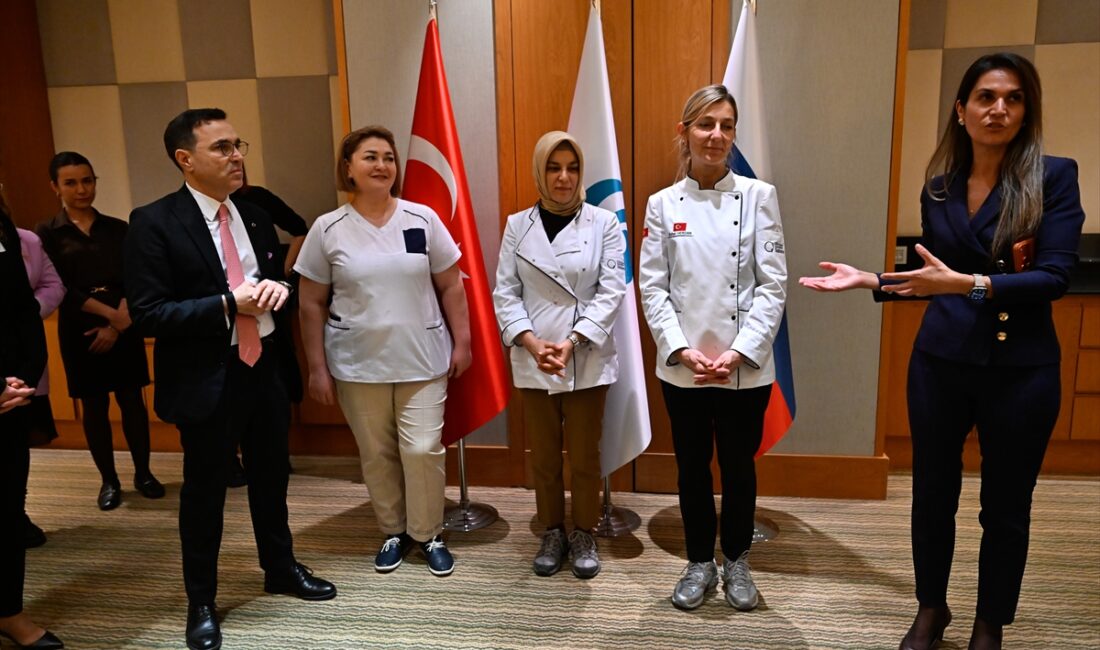 MOSKOVA (AA) – Rusya’nın başkenti Moskova’da, farklı coğrafyalardan Anadolu’ya taşınarak