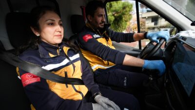 - İzmir'de aynı acil yardım istasyonunda görevli Fındık çifti, 8