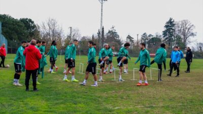 - Sakarya Valisi Rahmi Doğan ve Büyükşehir Belediye Başkanı Yusuf