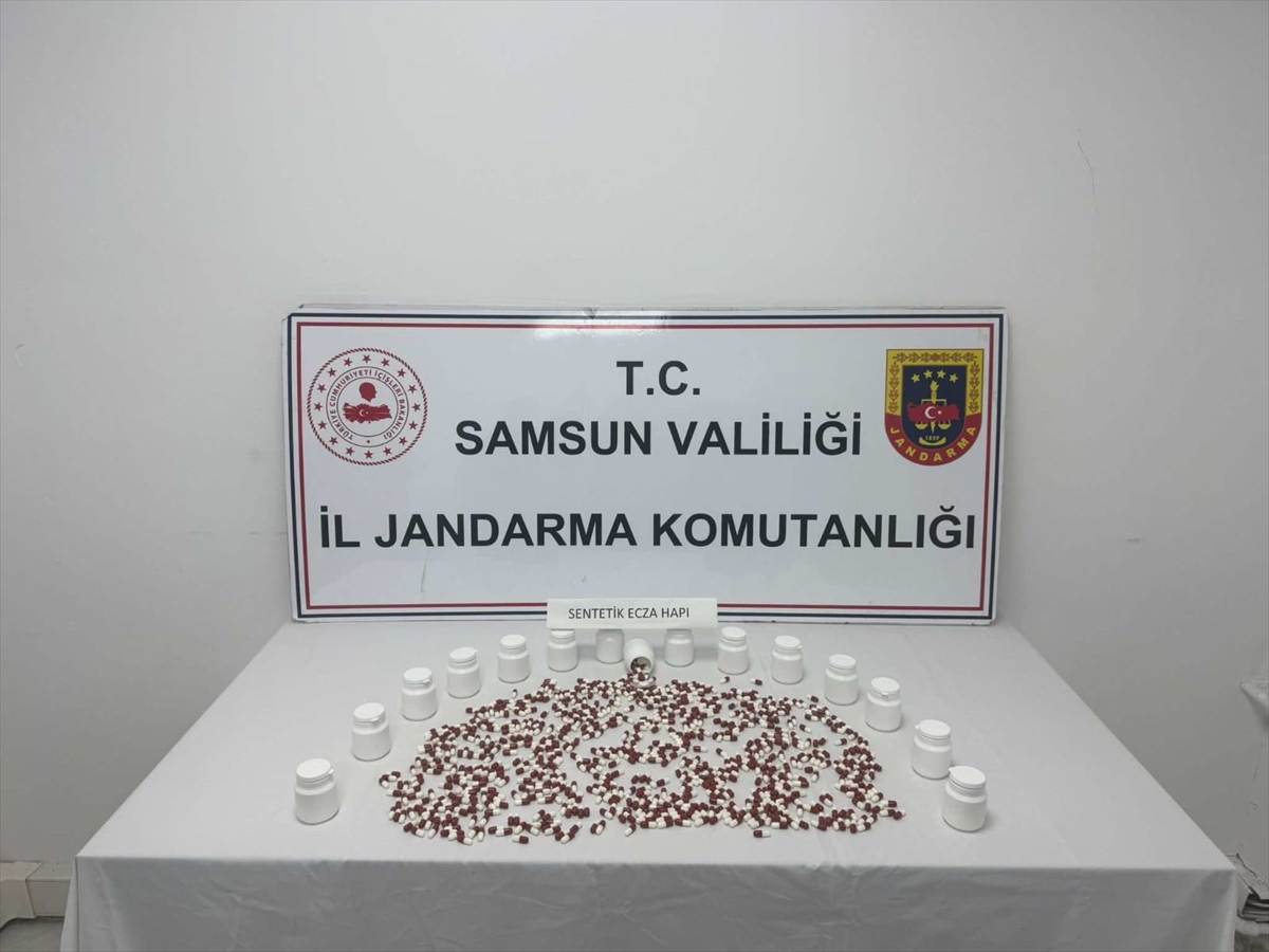 SAMSUN (AA) – Samsun'un Canik ilçesinde düzenlenen uyuşturucu operasyonda yakalanan