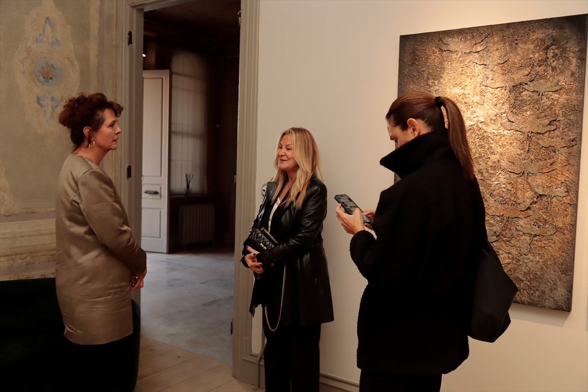 İSTANBUL (AA) – Sanatçı Elvan Alpay'ın son beş yılda ürettiği