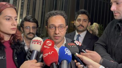 YALOVA (AA) – Yalova'da, "Güllü" adıyla tanınan şarkıcı Gül Tut'un