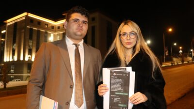 YALOVA (AA) – Yalova'da, "Güllü" adıyla tanınan şarkıcı Gül Tut'un