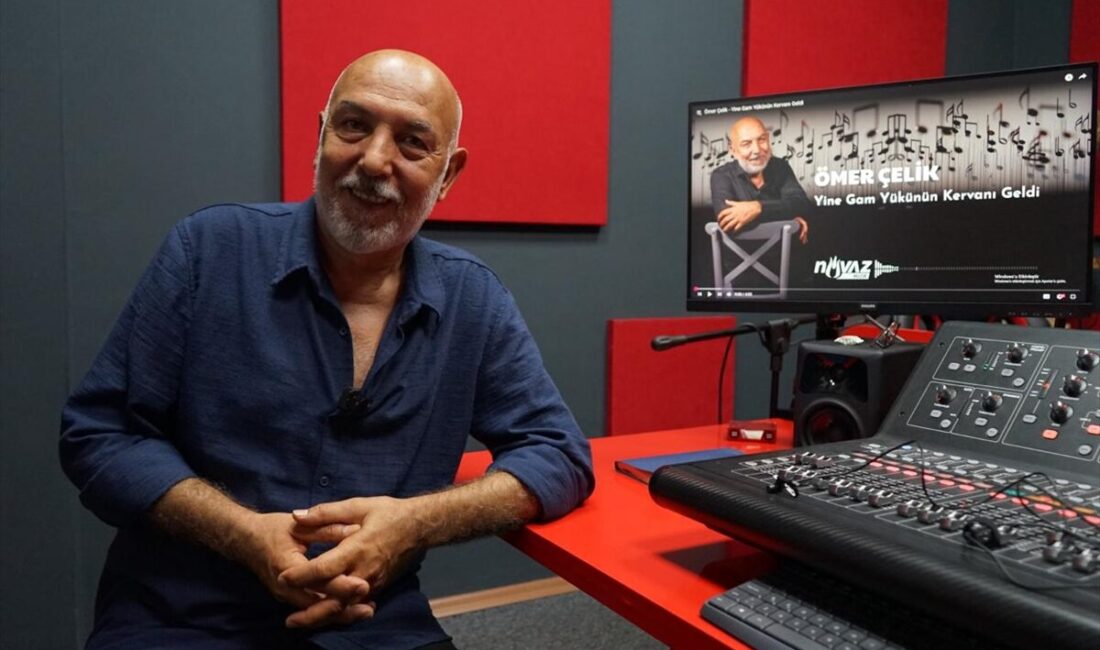 - "Bir türkü, bir ezgiyle başlayalım istedik ve 'Yine Gam