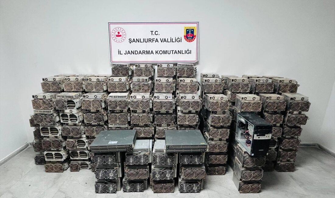 ŞANLIURFA (AA) – Şanlıurfa'nın Hilvan ilçesinde yasa dışı yollarla kripto