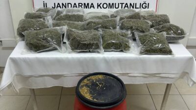 ŞANLIURFA (AA) – Şanlıurfa'nın Suruç ilçesinde düzenlenen uyuşturucu operasyonunda 1