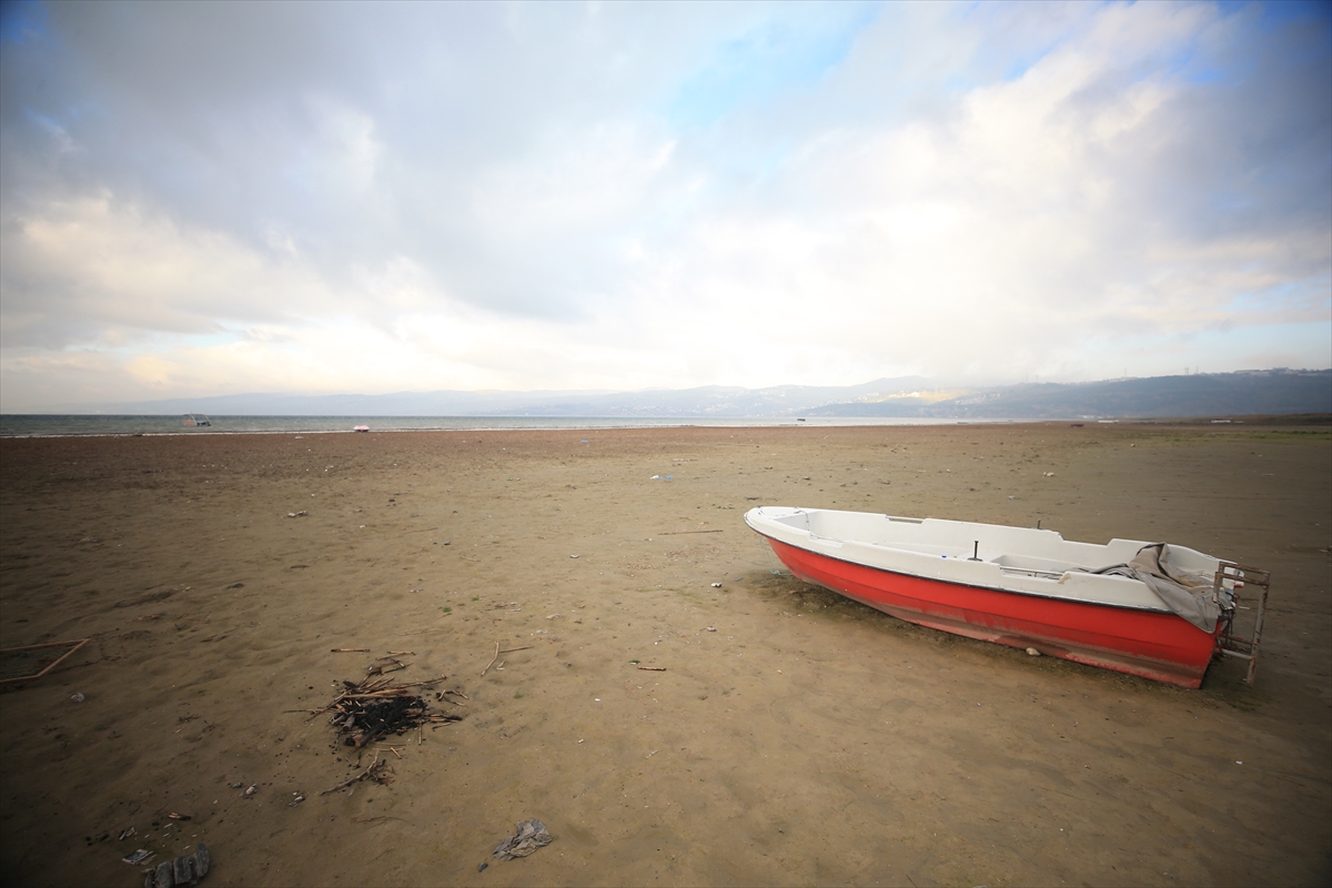 - Sakarya Büyükşehir Belediye Başkanı Yusuf Alemdar:
- "Hedefimiz gölümüzü Sakarya'mızın
