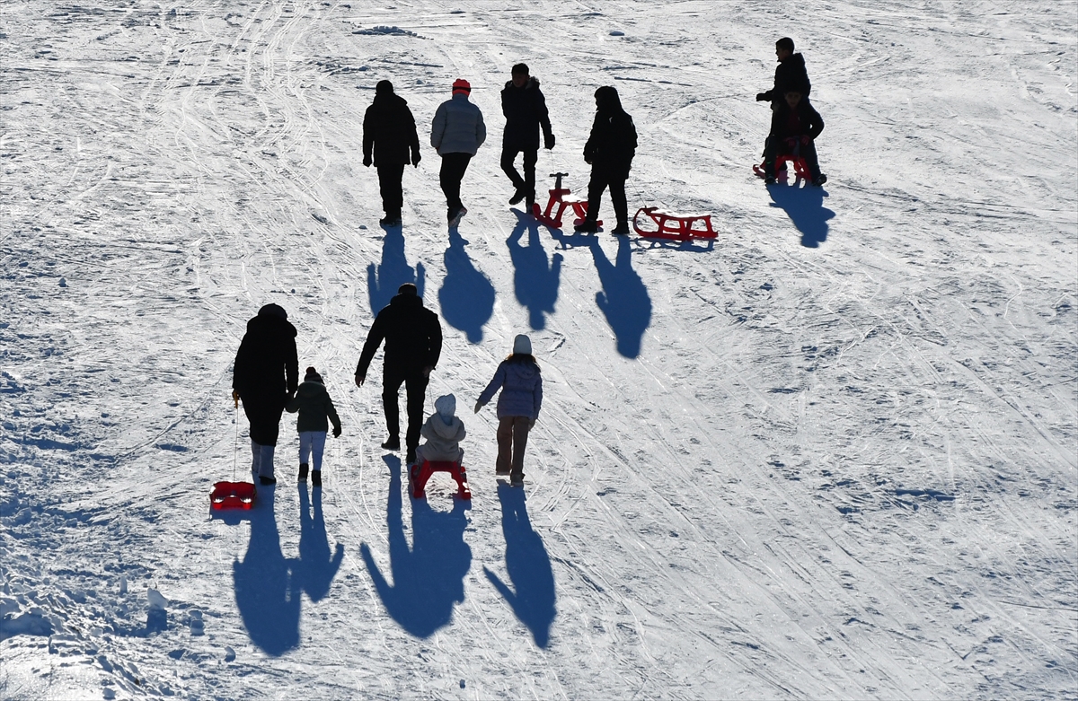 KARS (AA) – Türkiye'nin önemli kış turizm merkezleri arasında yer