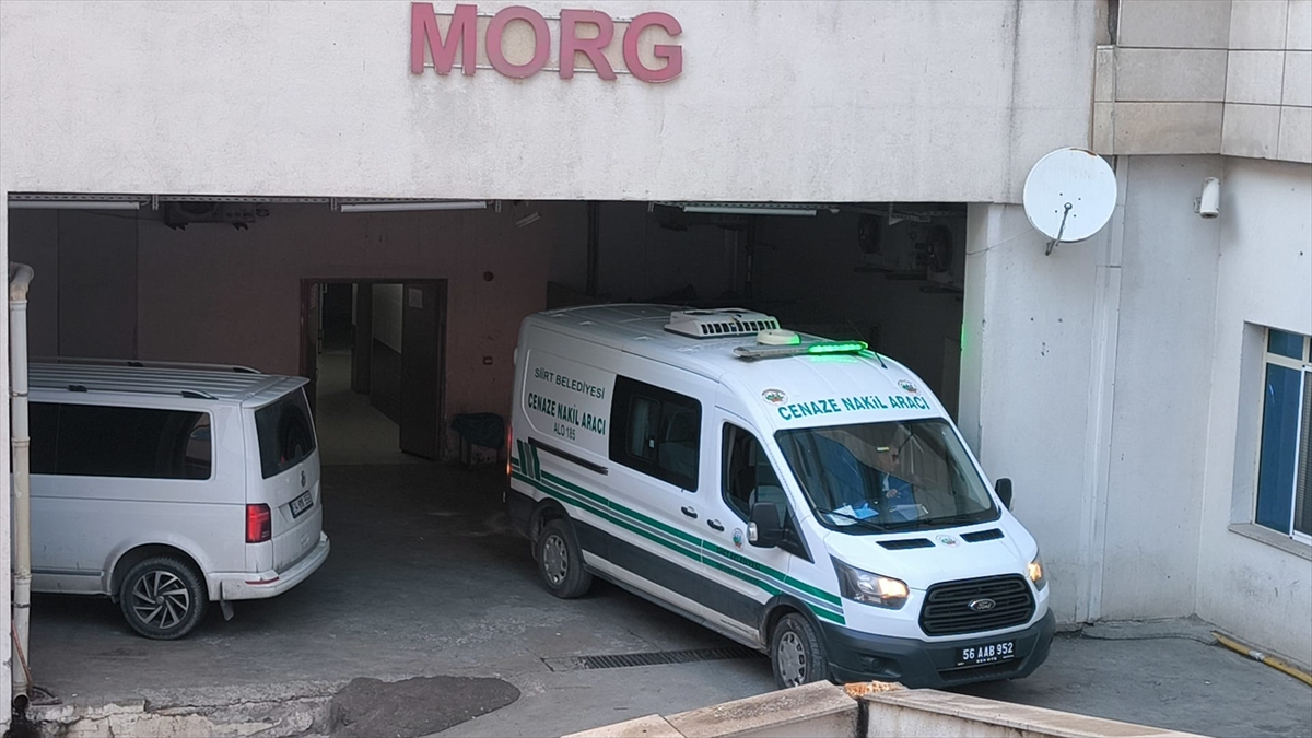 SİİRT (AA) – Siirt'te bir kadın, evinde bıçaklanmış halde ölü