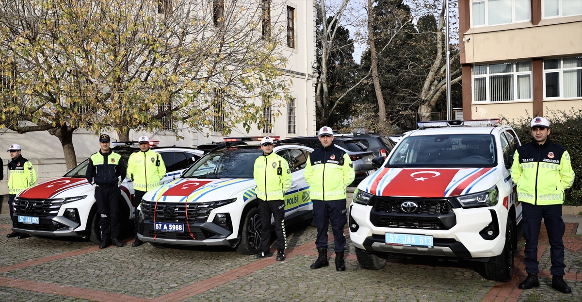SİNOP (AA) – Sinop'ta, emniyet teşkilatına tahsis edilen 19 yeni