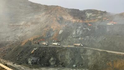 SİVAS (AA) – Sivas'ın Divriği ilçesinde demir madeni ocağında göçük