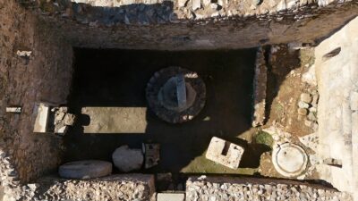 - Antalya'nın Alanya ilçesindeki antik kentin Kazı Başkanı Doç. Dr.