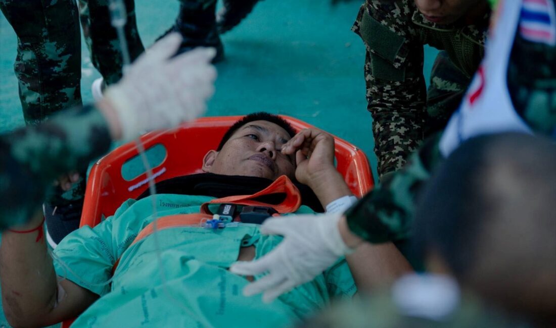 - Tayland tarafı, Kamboçya'nın başlattığı saldırılara karşılık verdiklerini savunurken, Kamboçya