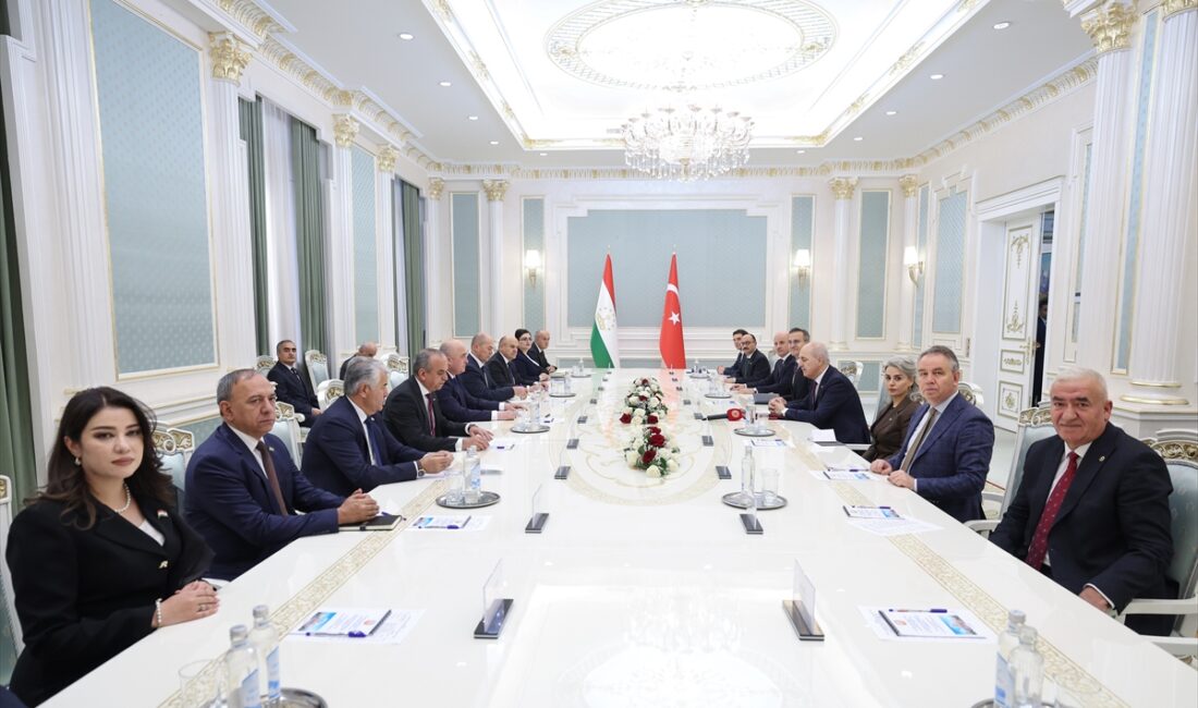 DUŞANBE (AA) – TBMM Başkanı Numan Kurtulmuş, resmi ziyaret gerçekleştirdiği