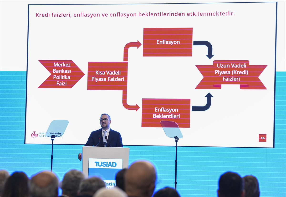 - "Fiyat istikrarının sağlanması amacı doğrultusunda aldığımız mesafeyi önemsiyoruz. Hem
