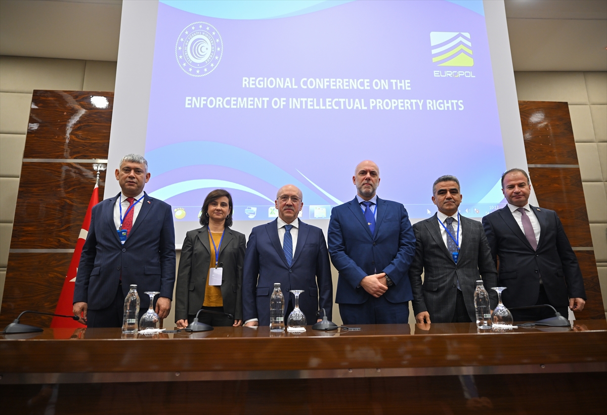 - Ticaret Bakan Yardımcısı Sezai Uçarmak:
- "Hiçbir zaman uluslararası düzenlemelerden