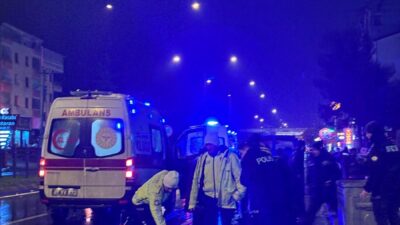 - Kaza anı bir iş yerinin güvenlik kamerasınca görüntülendi