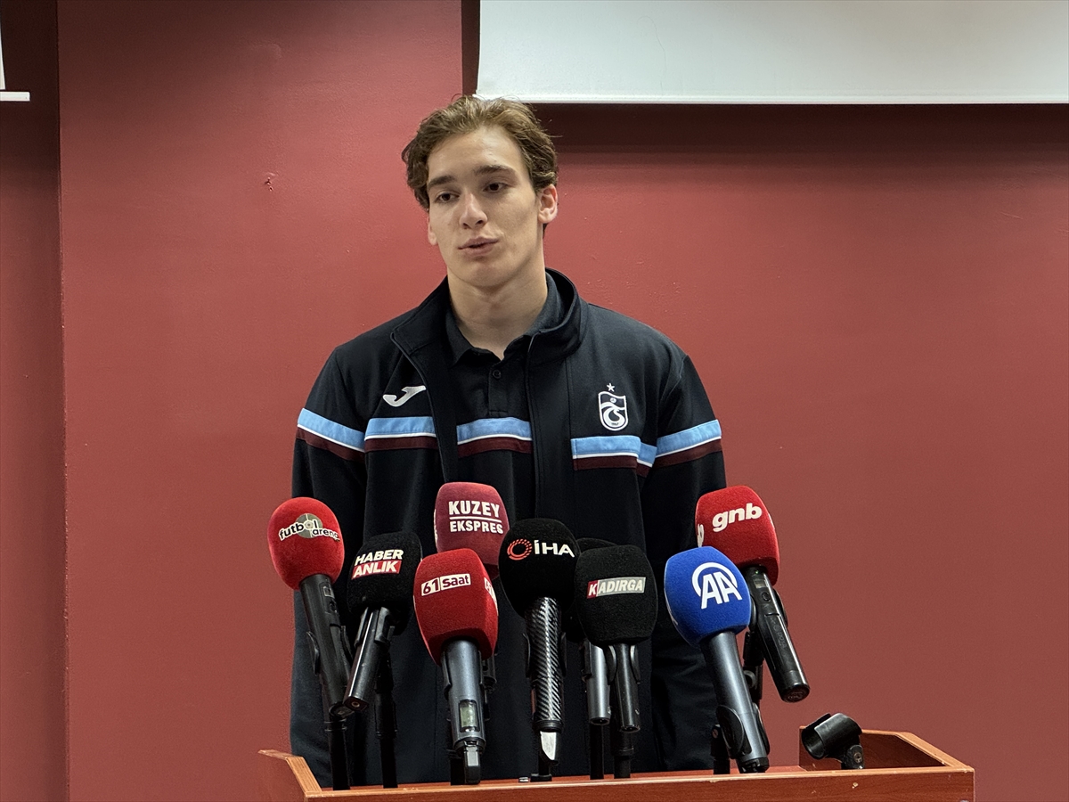 - Trabzonsporlu kaleci Onuralp Çevikkan:
- "Kayıpsız atlattığımız için mutluyum. Şimdi