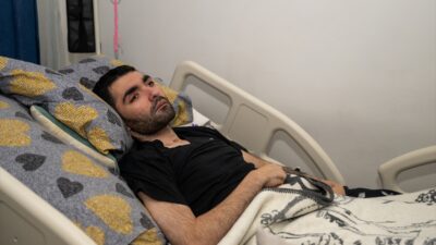 - Evde bakım altındaki Mert Yüksel'in annesi Zeynep Yüksel:
- "Eğer