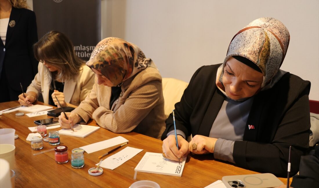 AMASYA (AA) – Türk kadınına seçme ve seçilme hakkının verilmesinin