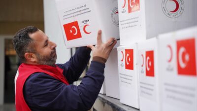 -Türk Kızılay, Süleymaniye ve Kerkük kentlerinde yaşanan sel felaketi sonrası
