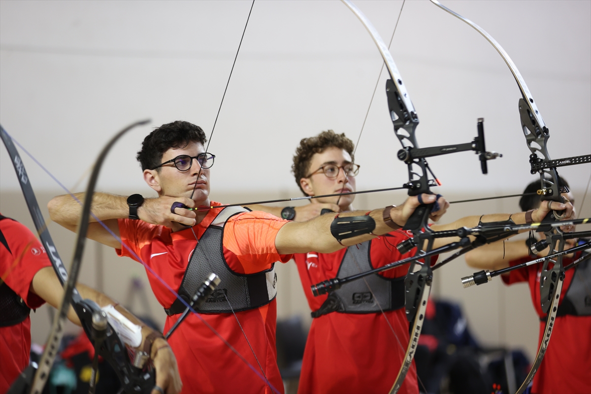 - Okçuluk Milli Takımlar Teknik Direktörü Yusuf Göktuğ Ergin:
- "Hem