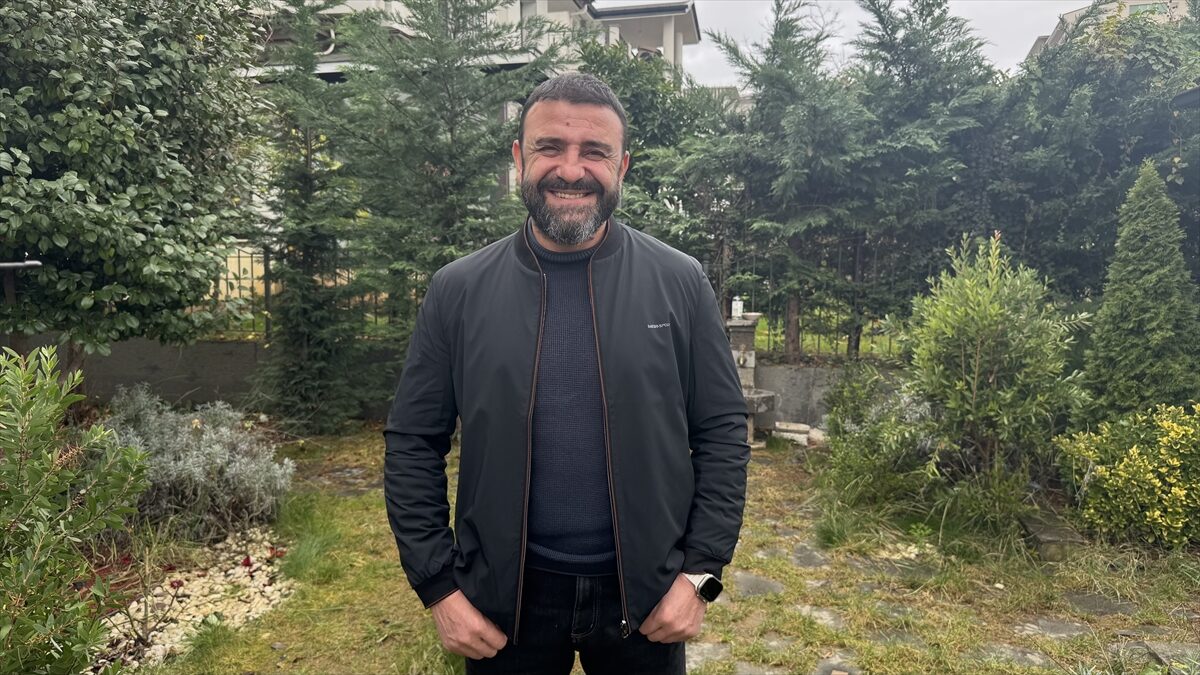 - İç sularda kurulan balık çiftliklerinde üretildikten sonra Karadeniz'deki kafeslerde