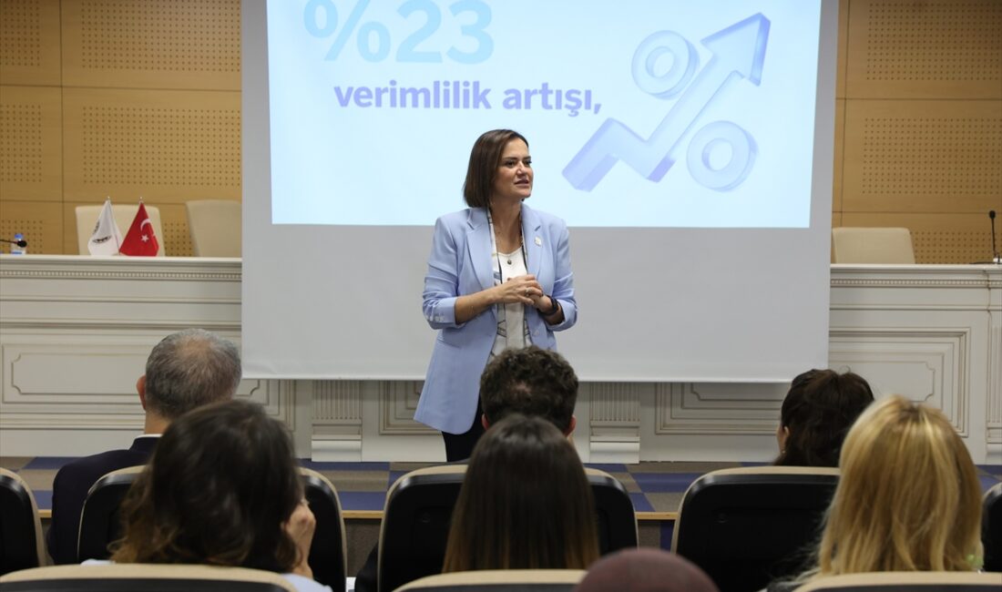 - Garanti BBVA Genel Müdür Yardımcısı Sibel Kaya:
- "Kadınların iş