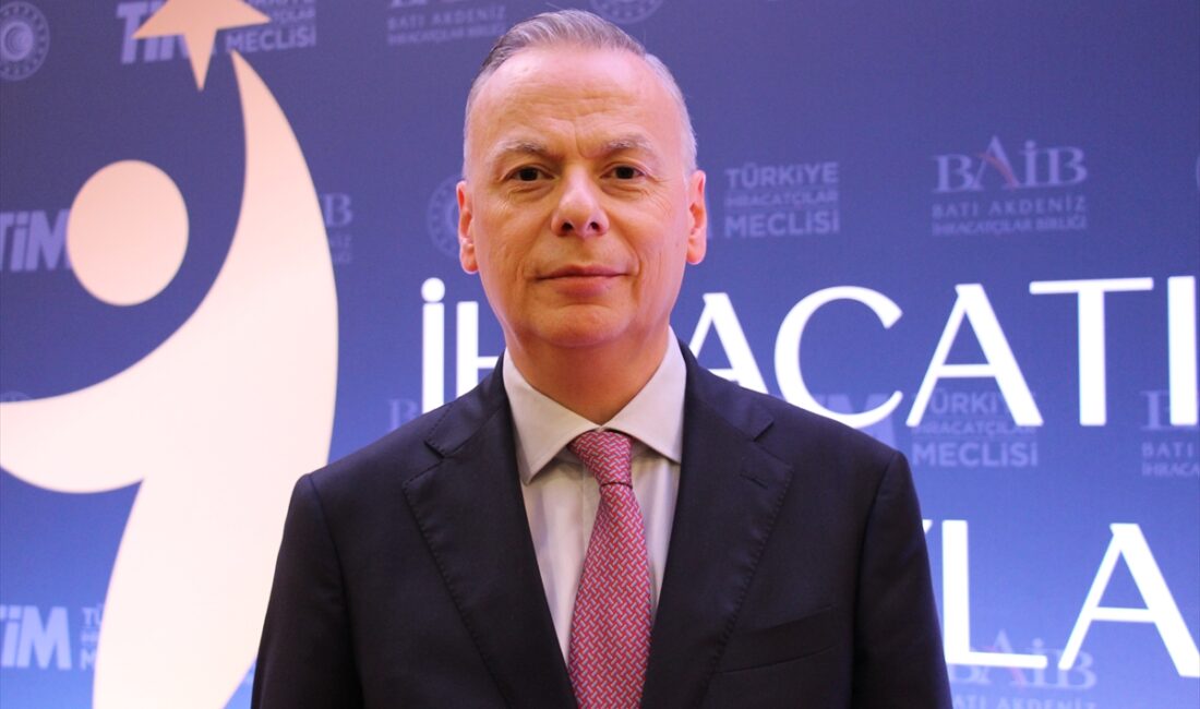 - Ticaret Bakan Yardımcısı Özgür Volkan Ağar:
- "Suriye'ye dönük ihracatımız