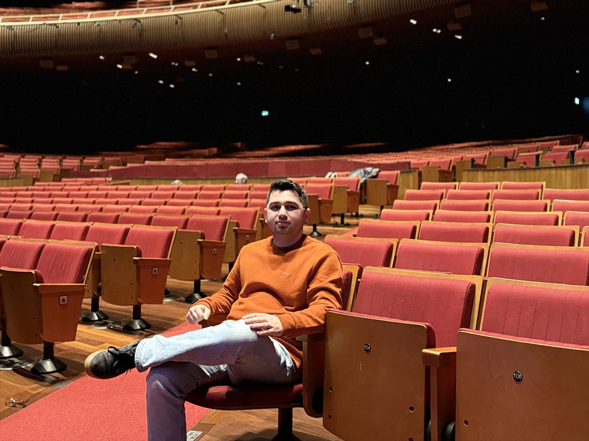 - UConcert Halkla İlişkiler Müdürü Öncül Yalçıner:
- "Lord of the