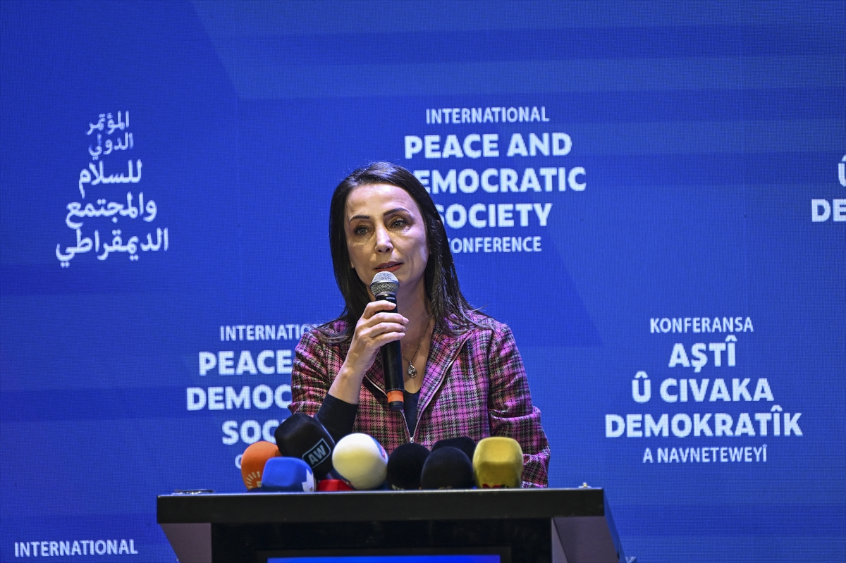 - DEM Parti Eş Genel Başkanı Tülay Hatimoğulları Oruç:
- "Türkiye'nin