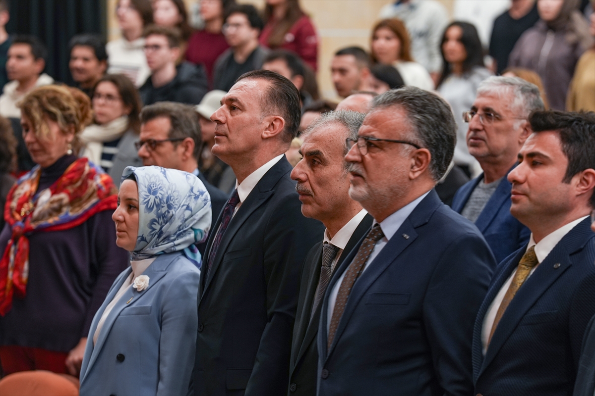 - Türkiye Uzay Ajansı Başkanı Yusuf Kıraç:
- "Devletler destek veriyorlar