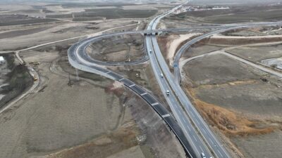 - Ulaştırma ve Altyapı Bakanı Abdulkadir Uraloğlu:
- "41 kilometrenin tamamını