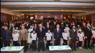 - Van Valisi ve Büyükşehir Belediye Başkan Vekili Ozan Balcı:
-