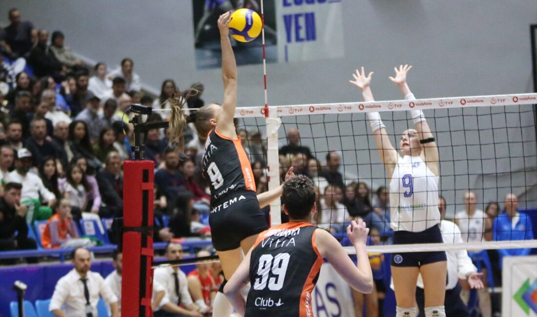 - Aydın Büyükşehir Belediyespor: 0 - Eczacıbaşı Dynavit: 3