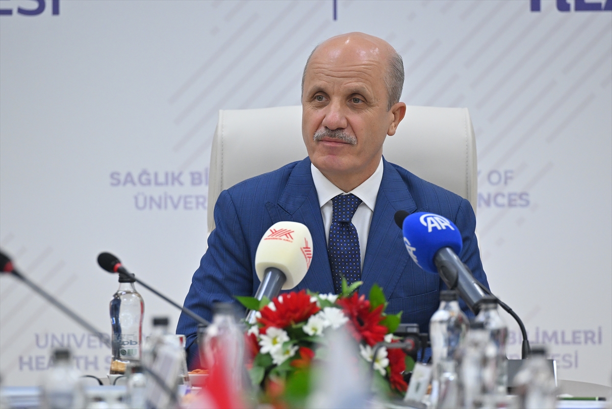 - "Bizim en büyük derdimiz Türkiye'deki yükseköğretim kurumlarımızın kalitesinin daha