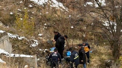 YOZGAT (AA) – Yozgat'ta motosikletin şarampole devrilmesi sonucu yaralanan sürücü