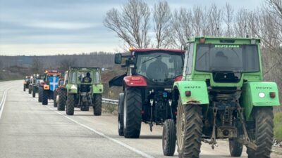 -  İpsala Sınır Kapısı'ndaki geçişlerin kısıtlı olması nedeniyle tır
