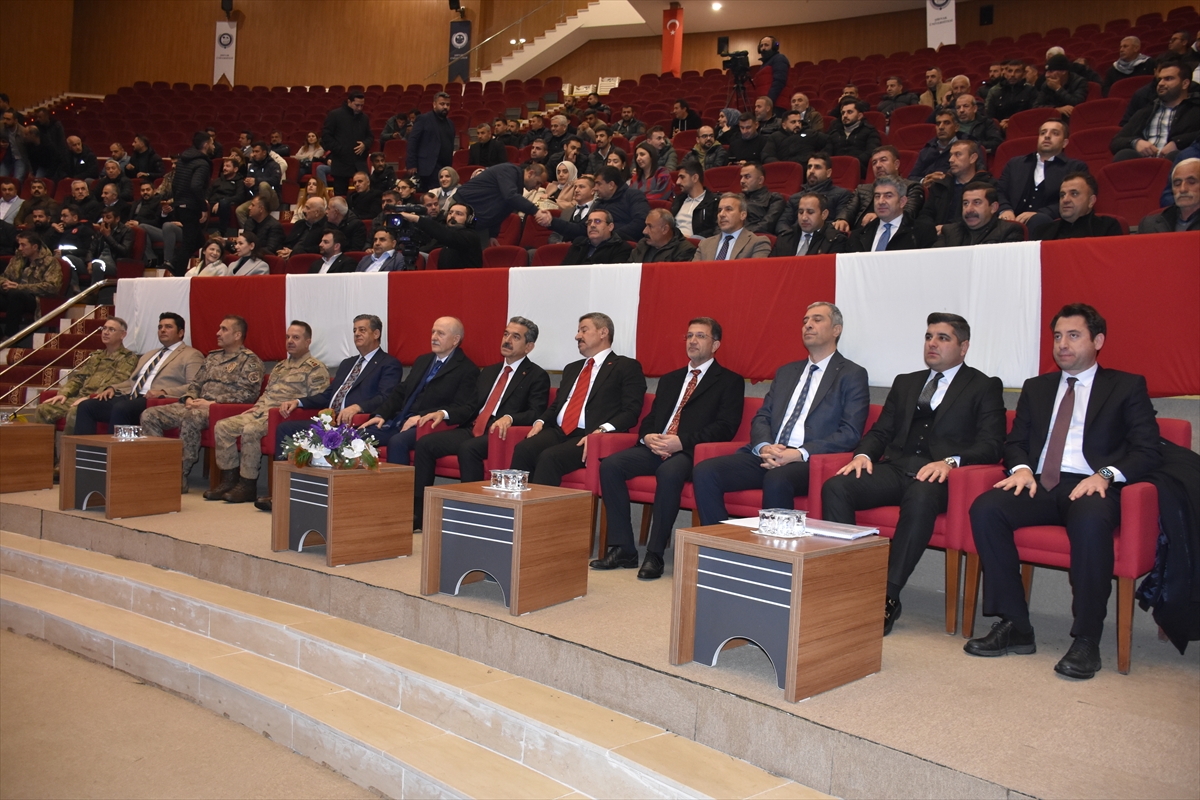 - Çevre, Şehircilik ve İklim Değişikliği Bakan Yardımcısı Hasan Suver:
-