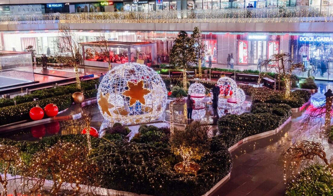 İSTANBUL (AA) – Zorlu Center, yeni yıl kutlamaları kapsamında çeşitli