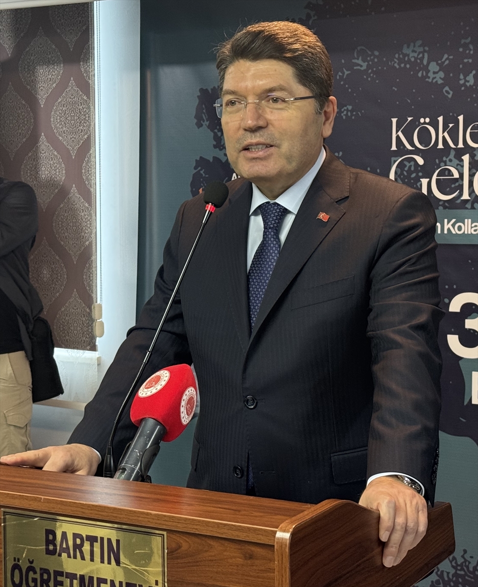 - "Terörün olmadığı, insanlarımızın geleceğe huzurla baktığı, çocuklarımızın, gençlerimizin geleceğinin