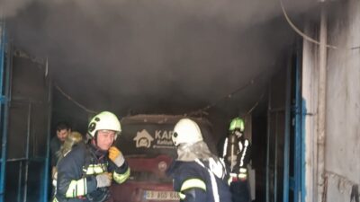 AFYONKARAHİSAR (AA) – Afyonkarahisar'da oto tamir dükkanında çıkan yangında yaralanan