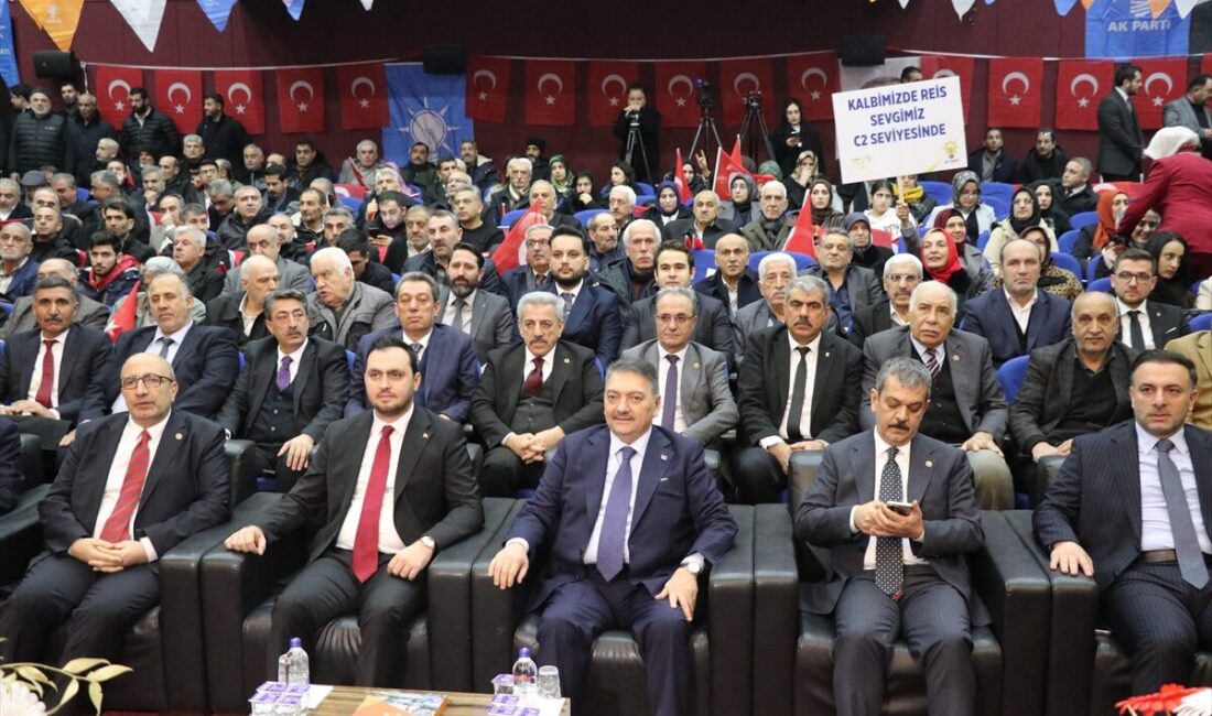 - "Bildiğimiz doğru yolda yürüyeceğiz. Savunma sanayinde uçak, tüfek ve