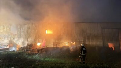 ANTALYA (AA) – Antalya'nın Alanya ilçesinde klima ve kuluçka makinelerinin